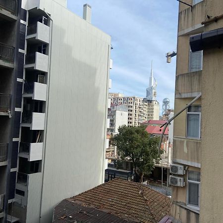 Apartment Vaja Fshavela N16 Batumi Eksteriør billede